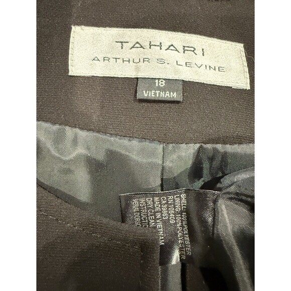 Tahari Zip Front Blazer Women 18 Black Structured Lined Career Business Workwear - Picture 3 of 6